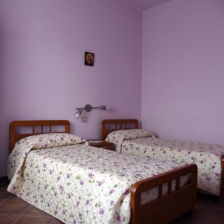 Albergo Dei Bersaglieri Albaretto della Torre Esterno foto