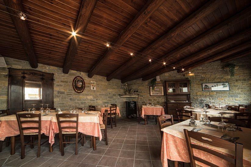 Albergo Dei Bersaglieri Albaretto della Torre Esterno foto